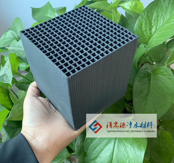 蜂窩活性炭